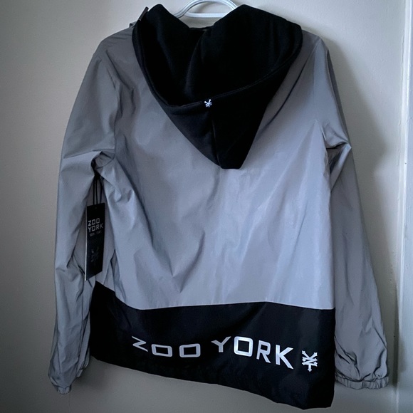 🌿 Refractive Jacket - Picture 2 of 2